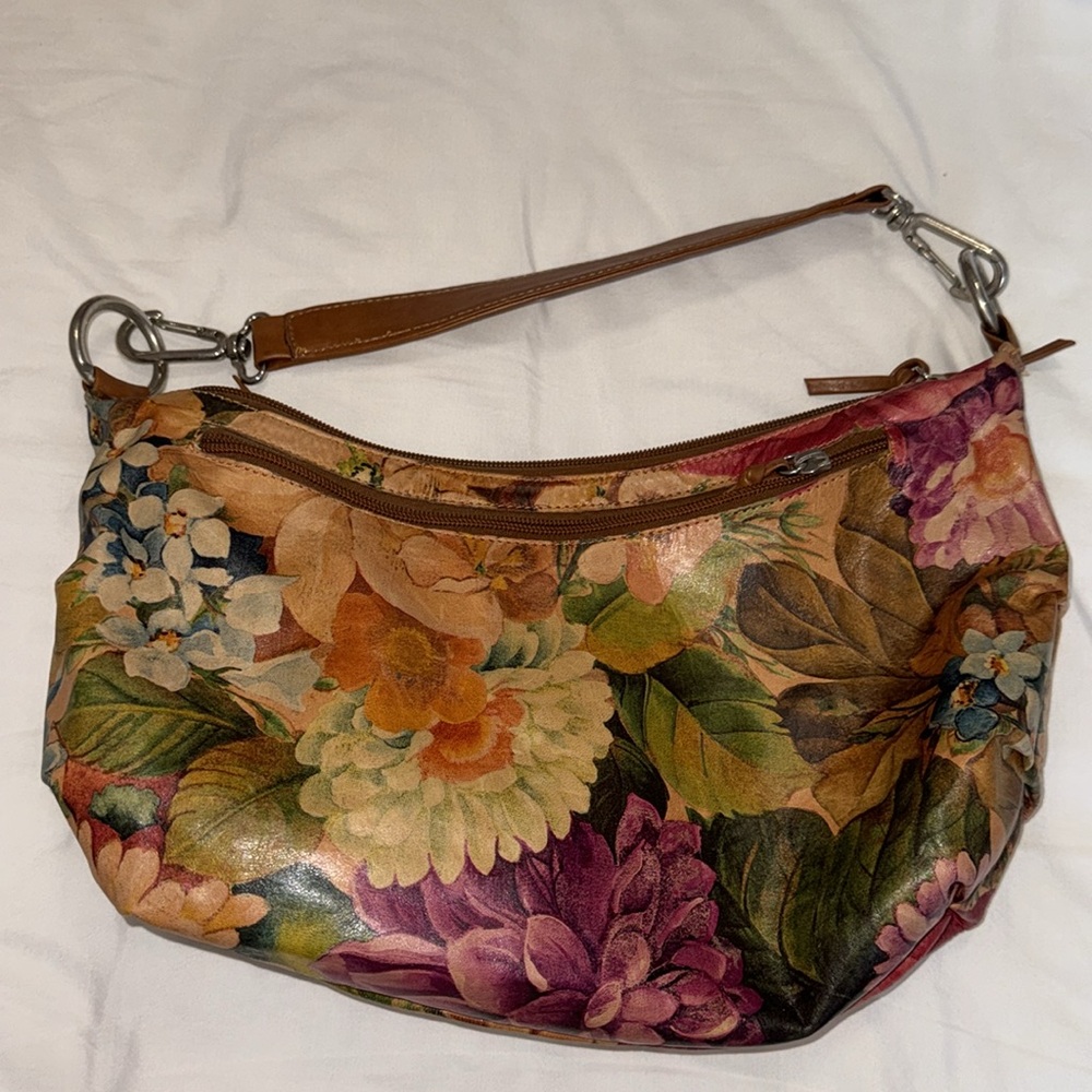 Purse - Picture 2 of 7